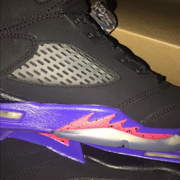 Retro Air Jordan 5 - Picture 6 of 8
